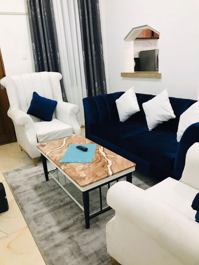 Lux Suites Bamburi Furnished Apartments 外观 照片