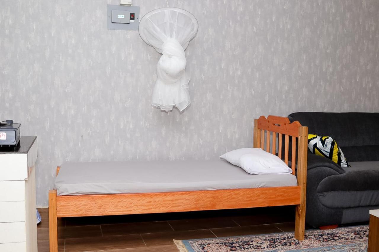 Lux Suites Bamburi Furnished Apartments 外观 照片