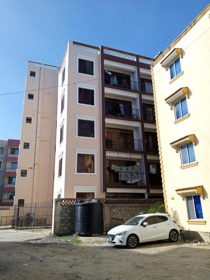 Lux Suites Bamburi Furnished Apartments 外观 照片
